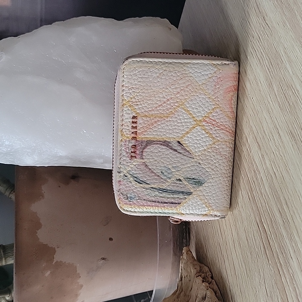 Ted Baker London SEA OF CLOUDS Eleena Wallet